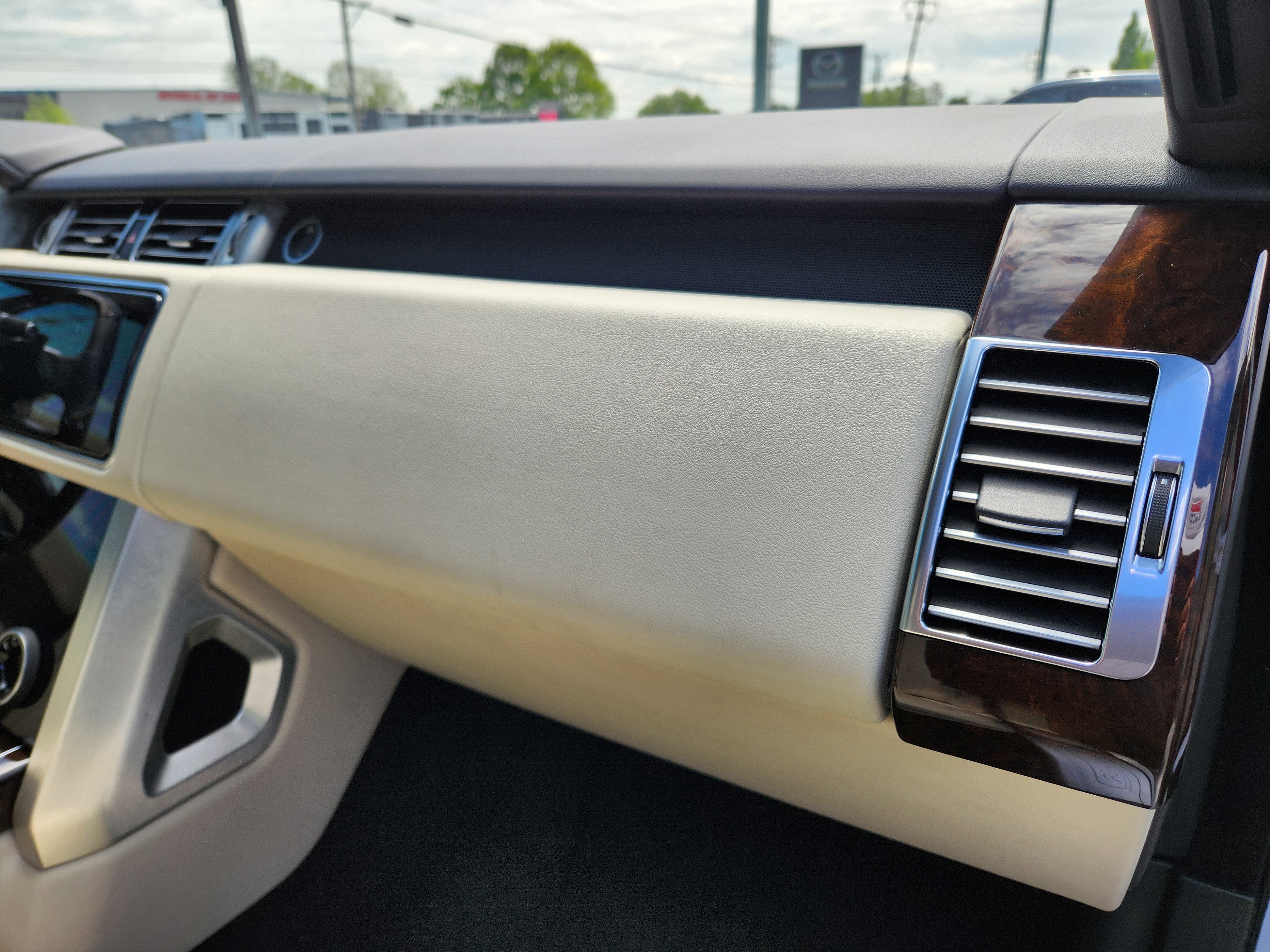 2020 Land Rover Range Rover Base