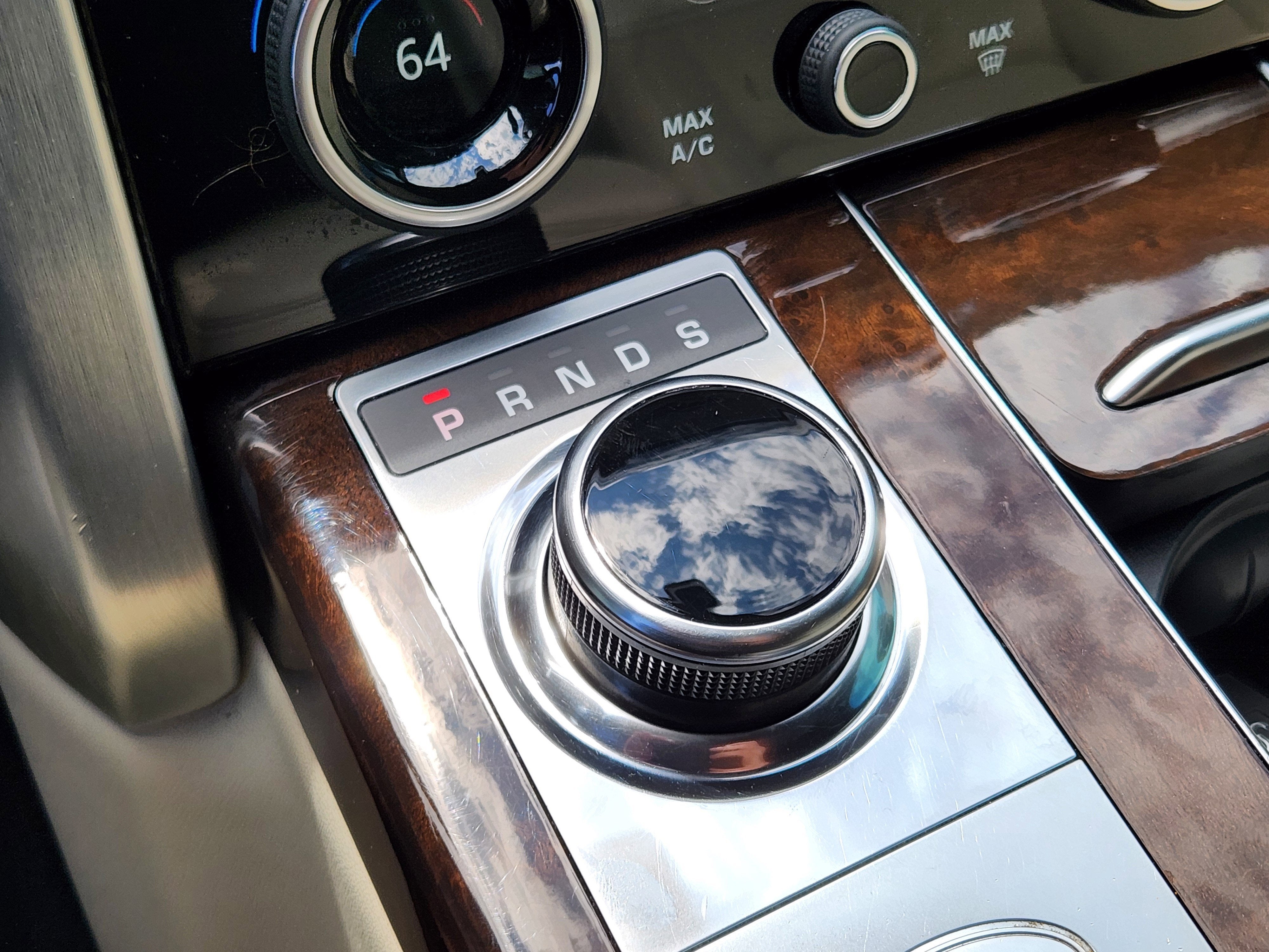 2020 Land Rover Range Rover Base