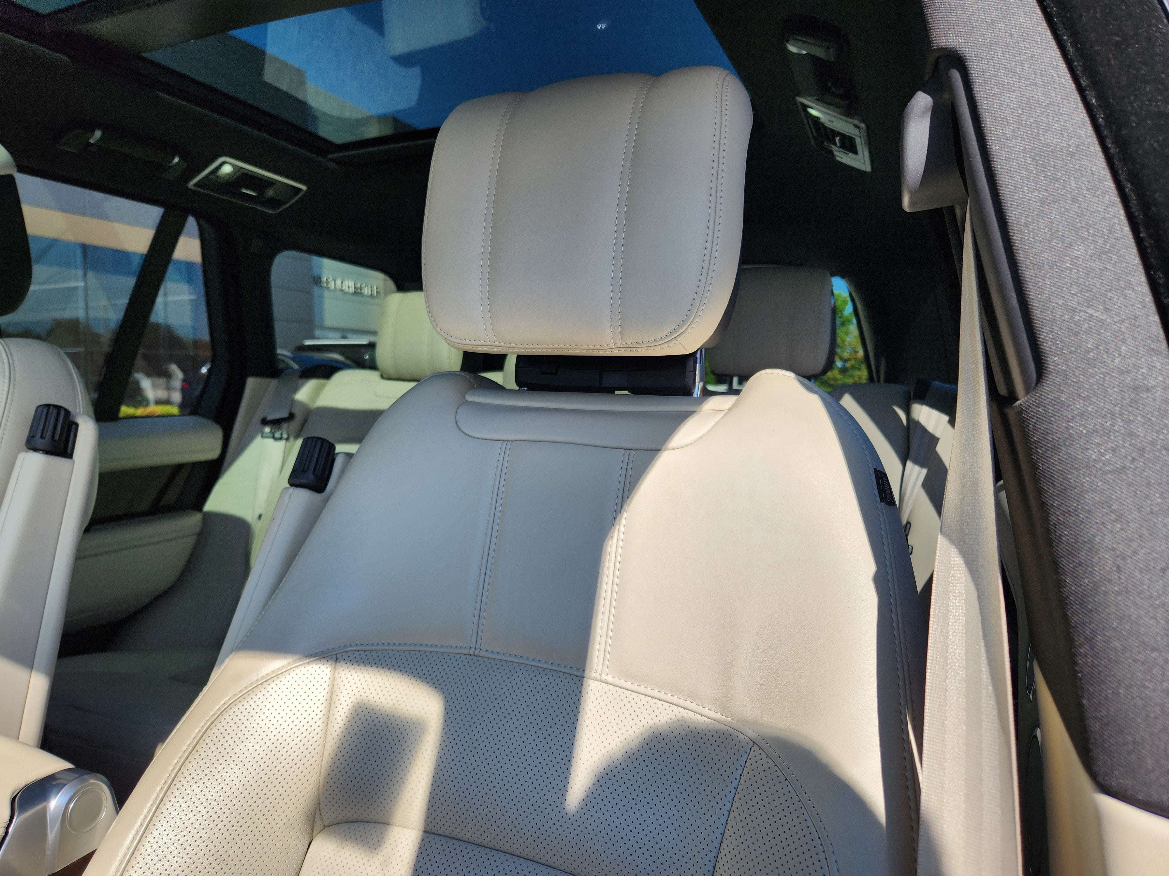 2022 Land Rover Range Rover Westminster