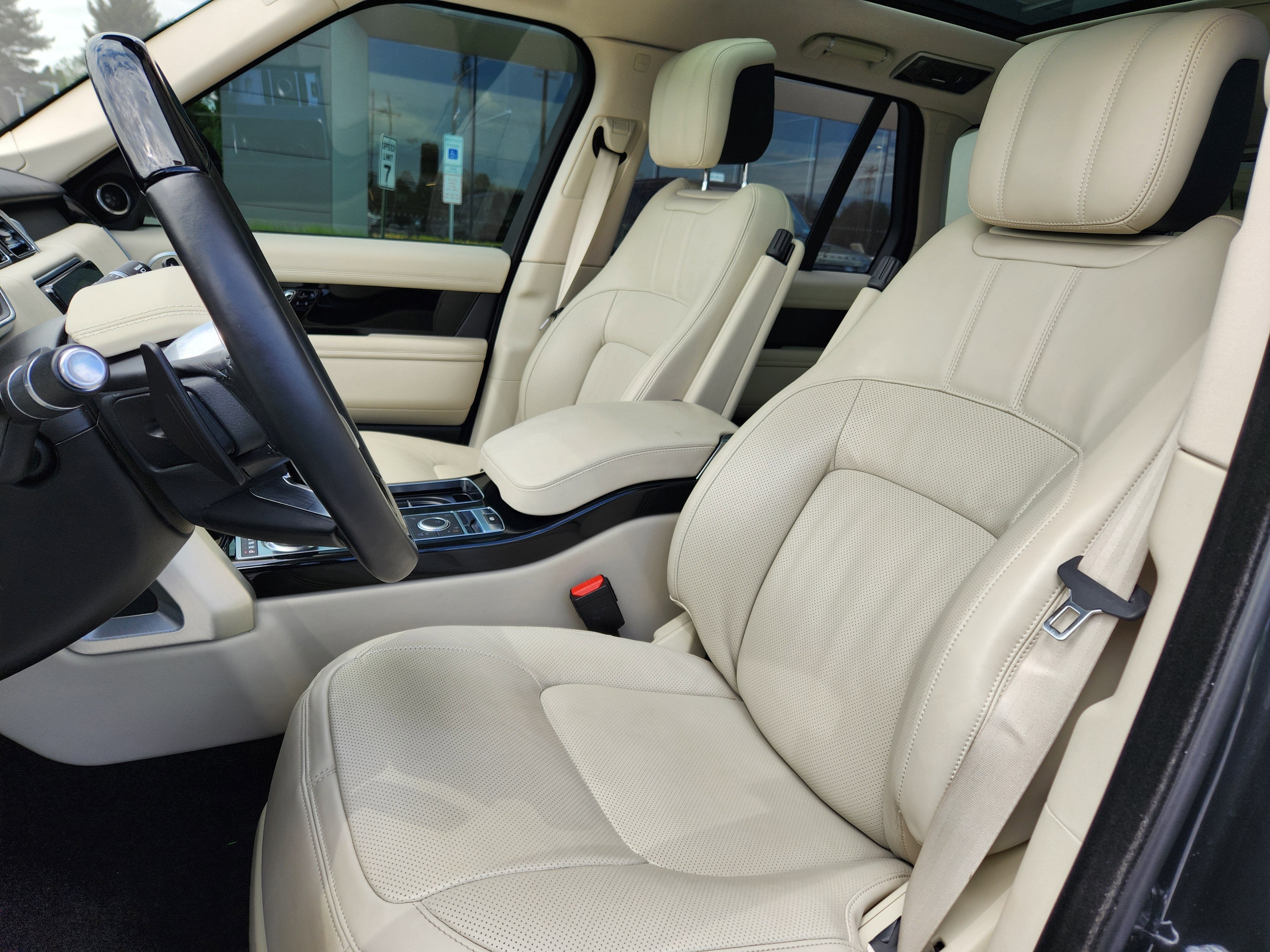 2022 Land Rover Range Rover Westminster