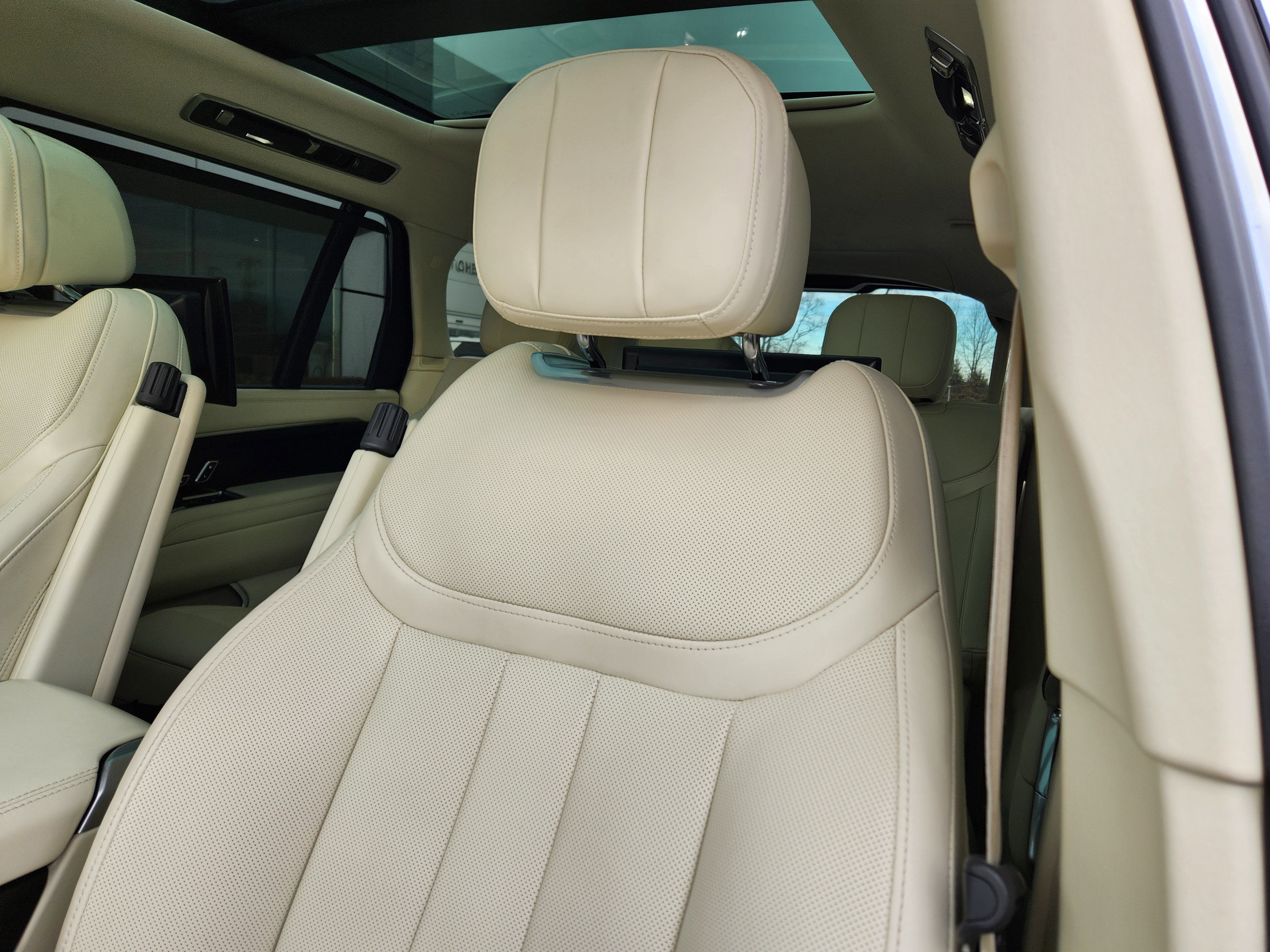 2023 Land Rover Range Rover Autobiography