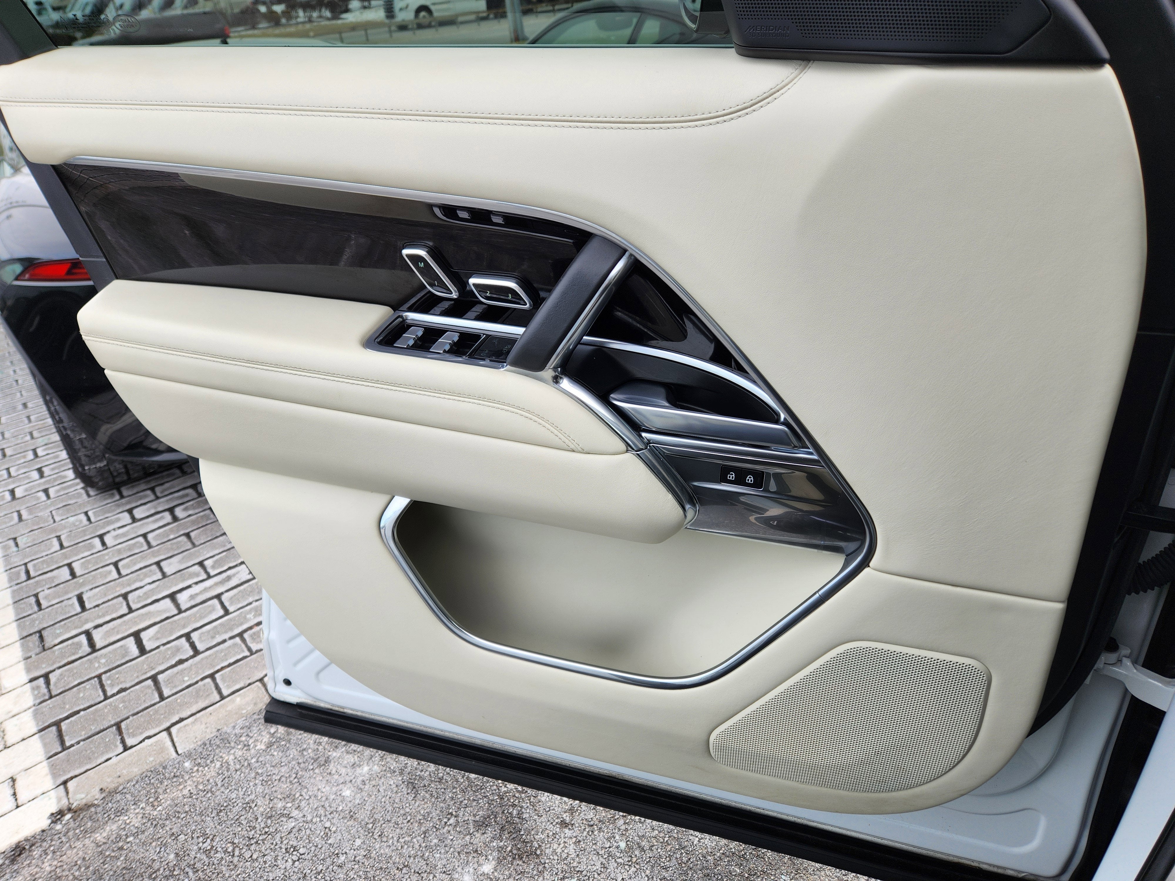 2023 Land Rover Range Rover Autobiography