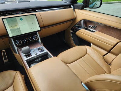 2023 Land Rover Range Rover SE