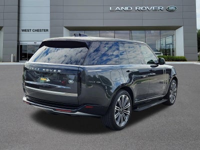 2023 Land Rover Range Rover SE