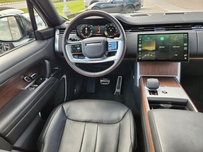 2024 Land Rover Range Rover SE