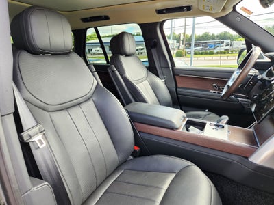2024 Land Rover Range Rover SE