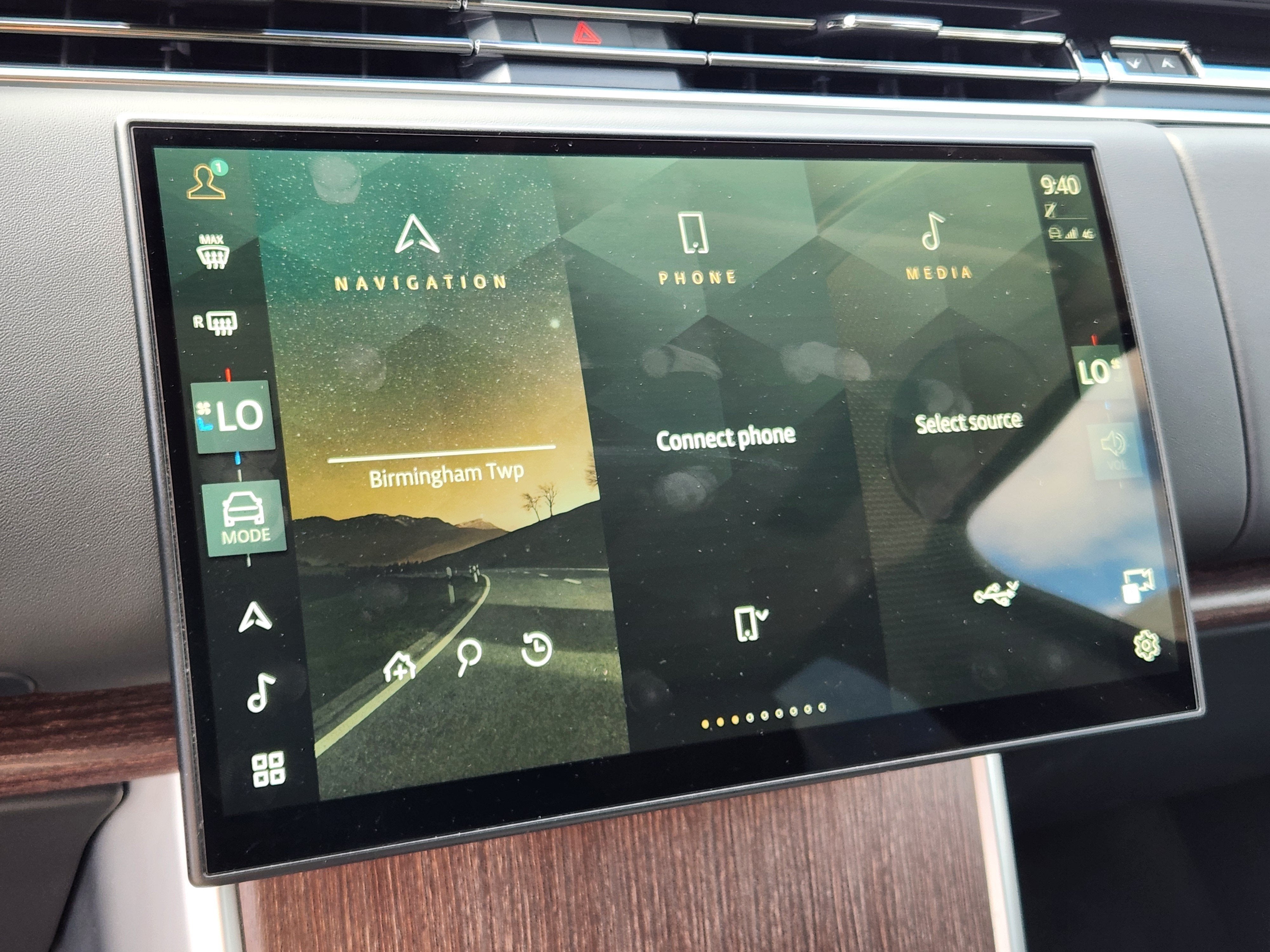 2024 Land Rover Range Rover SE