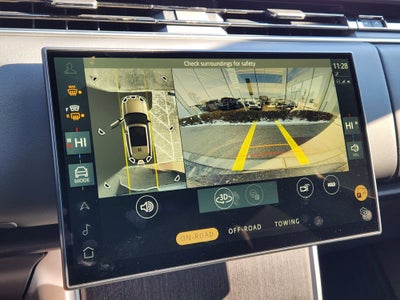 2025 Land Rover Range Rover SE