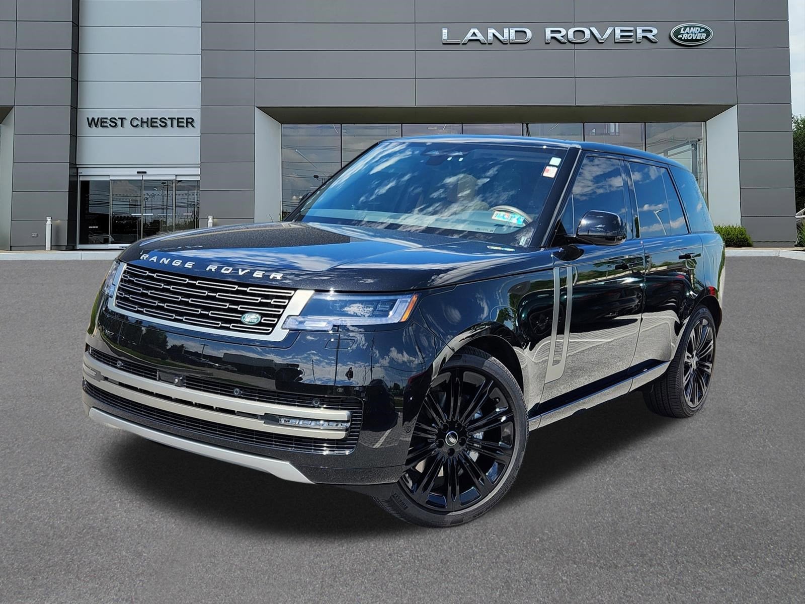 2025 Land Rover Range Rover SE