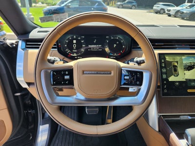 2025 Land Rover Range Rover SE