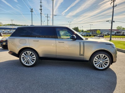 2024 Land Rover Range Rover SE