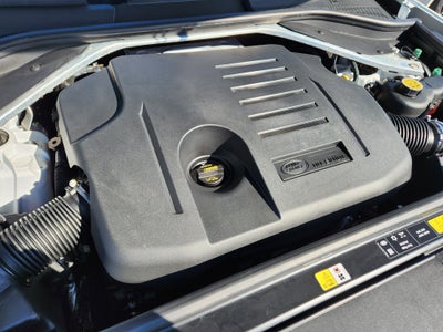 2023 Land Rover Range Rover SE