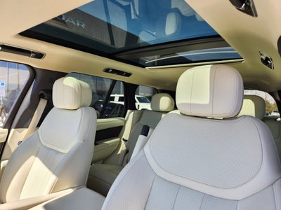 2024 Land Rover Range Rover SE