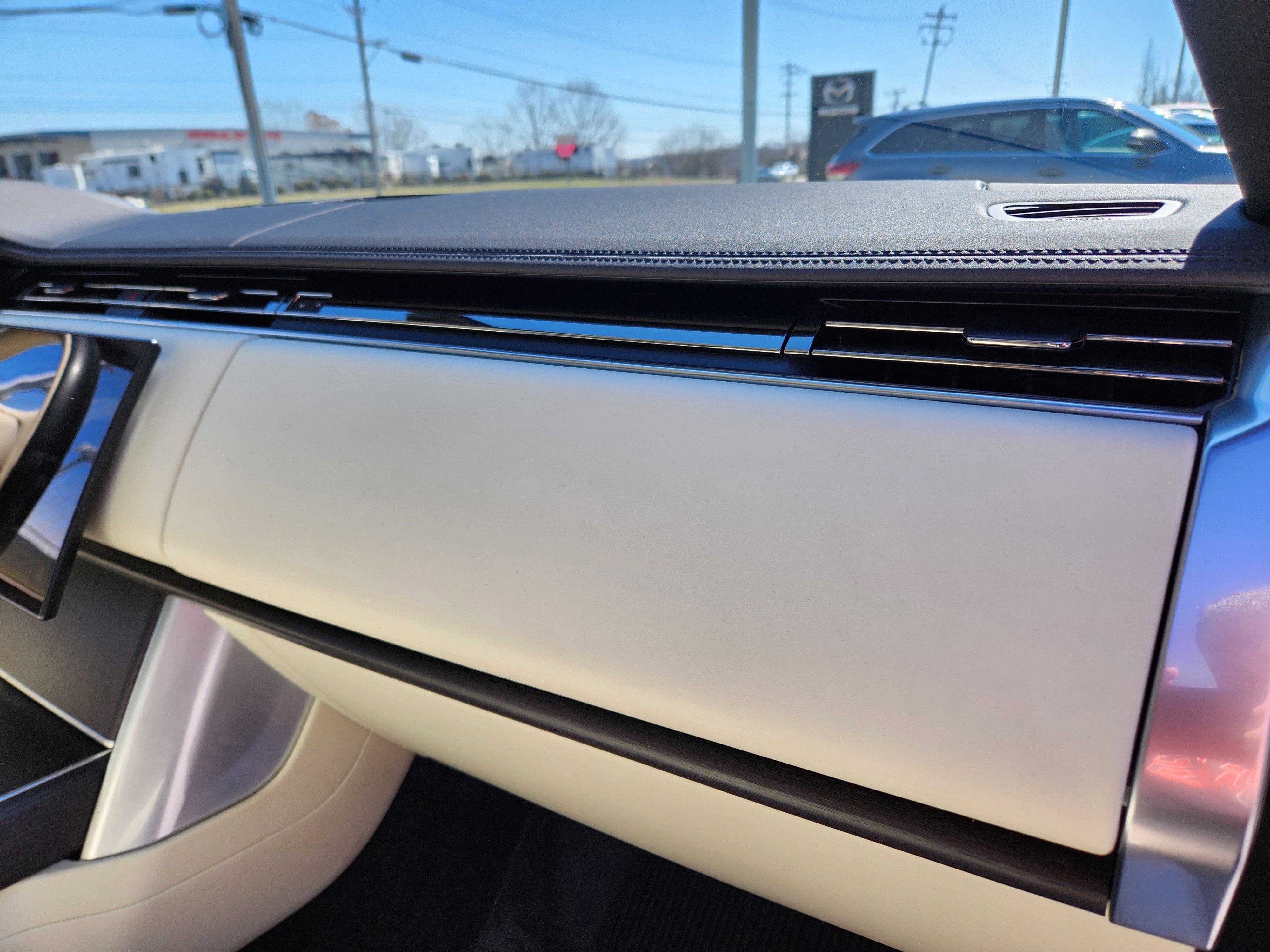 2024 Land Rover Range Rover SE