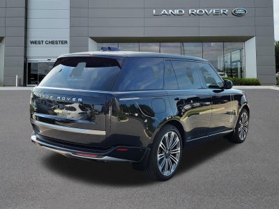 2025 Land Rover Range Rover SE