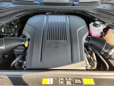 2025 Land Rover Range Rover SE