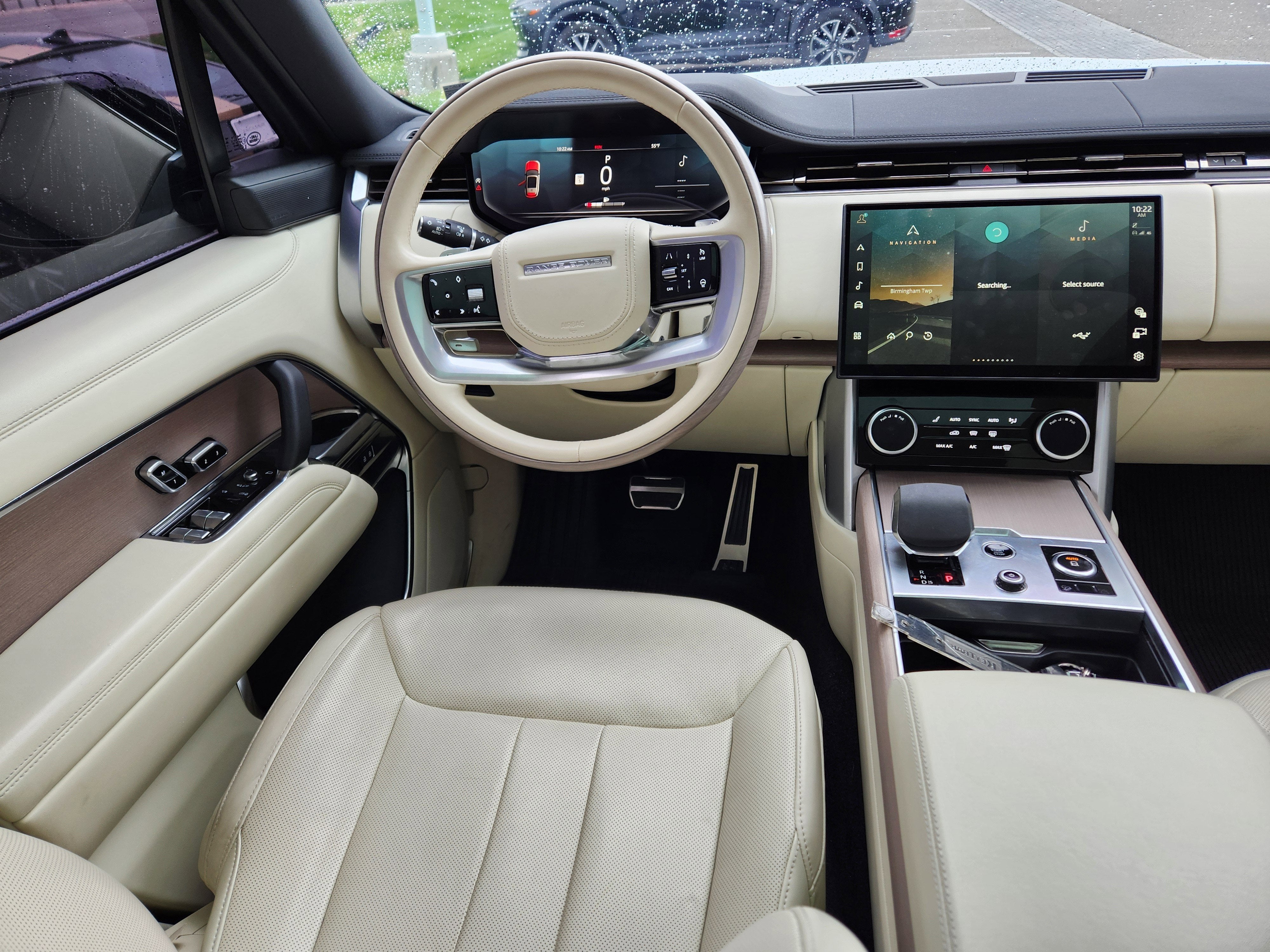 2023 Land Rover Range Rover SE