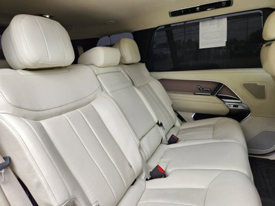 2023 Land Rover Range Rover SE