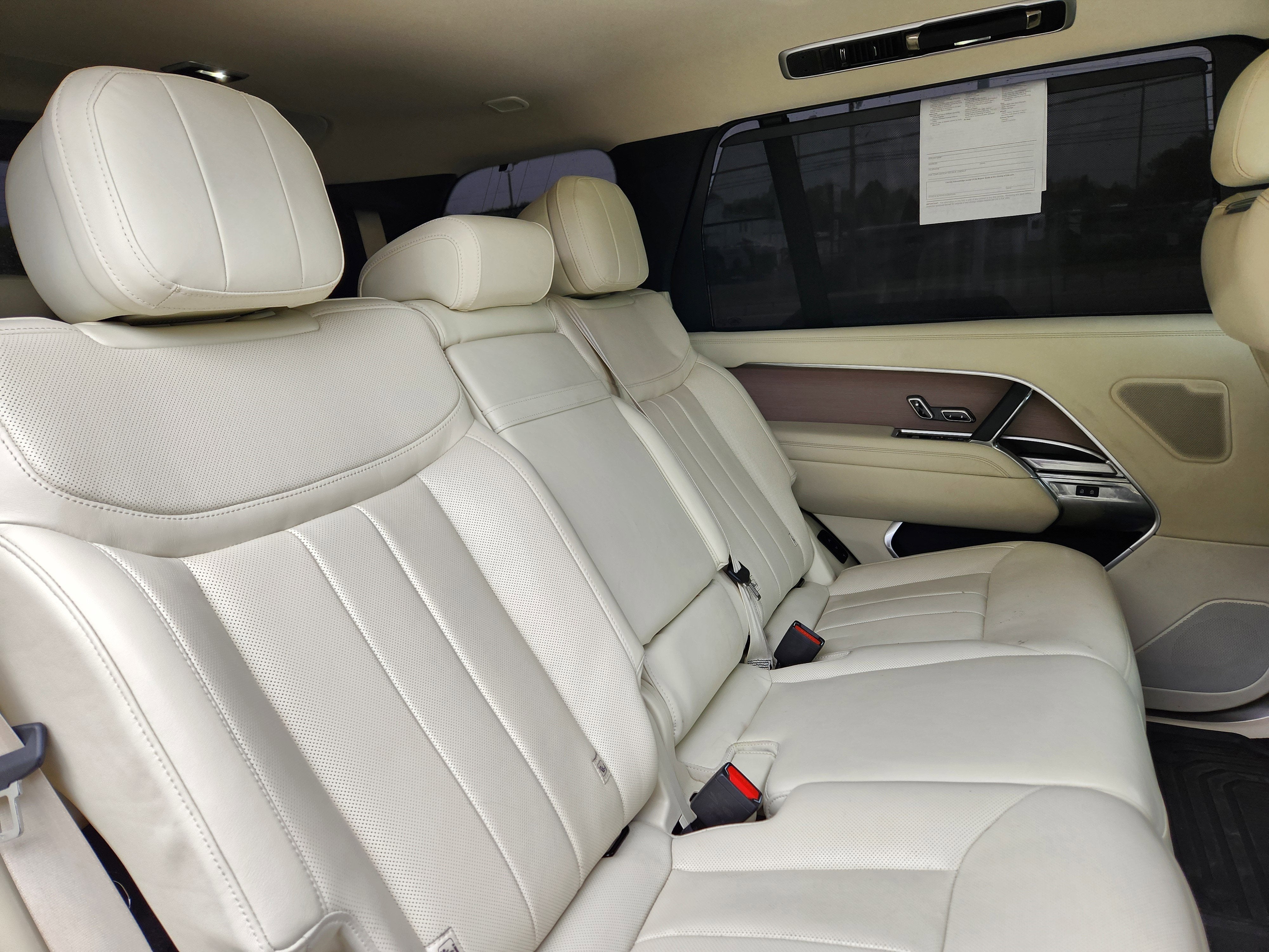 2023 Land Rover Range Rover SE