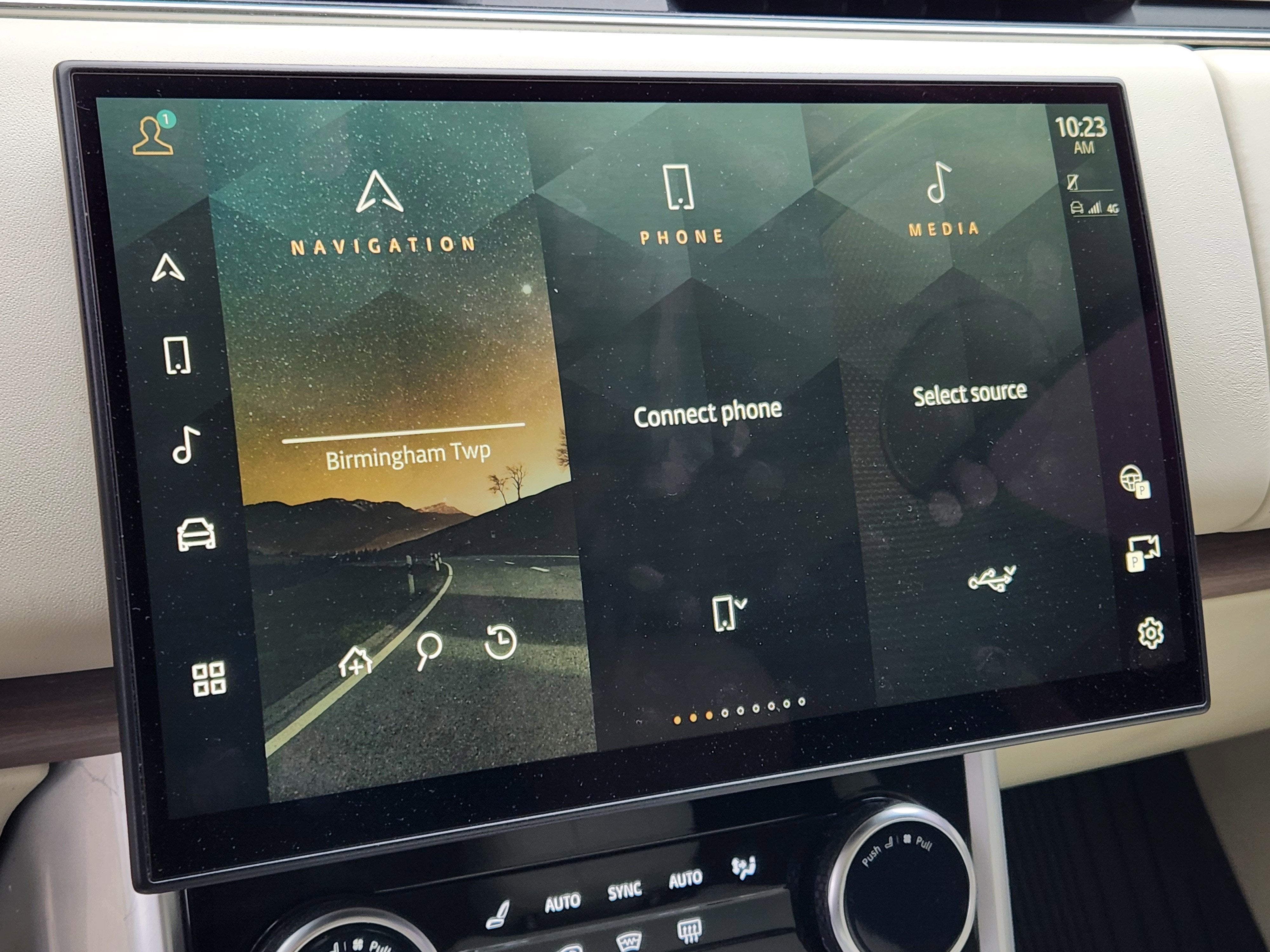 2023 Land Rover Range Rover SE