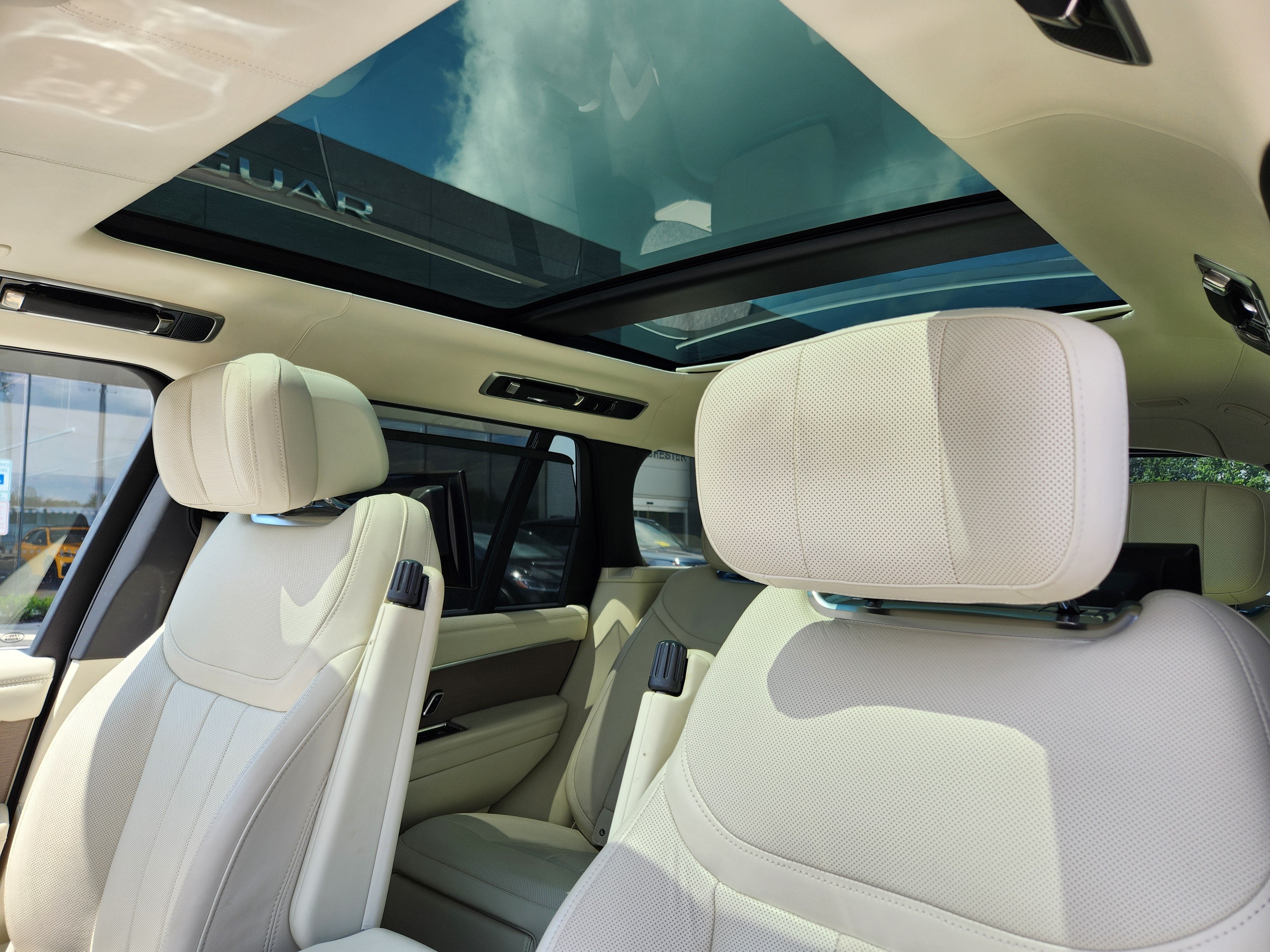 2023 Land Rover Range Rover First Edition