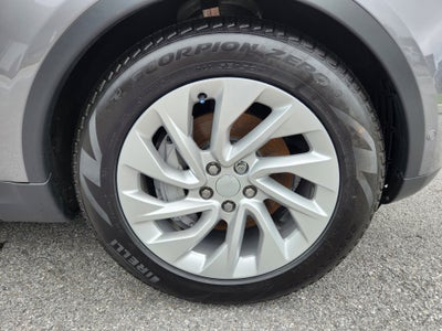 2024 Land Rover Discovery S