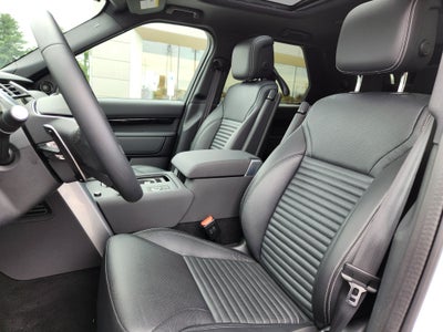 2025 Land Rover Discovery S