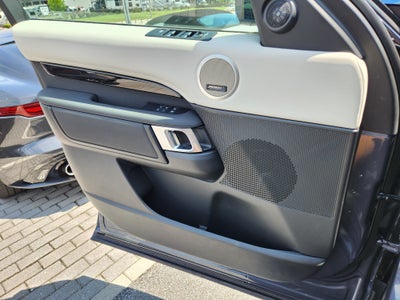 2025 Land Rover Discovery S