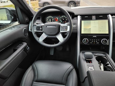 2025 Land Rover Discovery S
