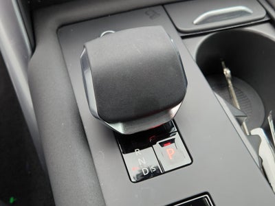 2025 Land Rover Discovery S