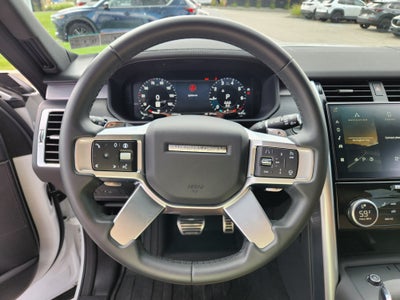 2024 Land Rover Discovery Dynamic SE
