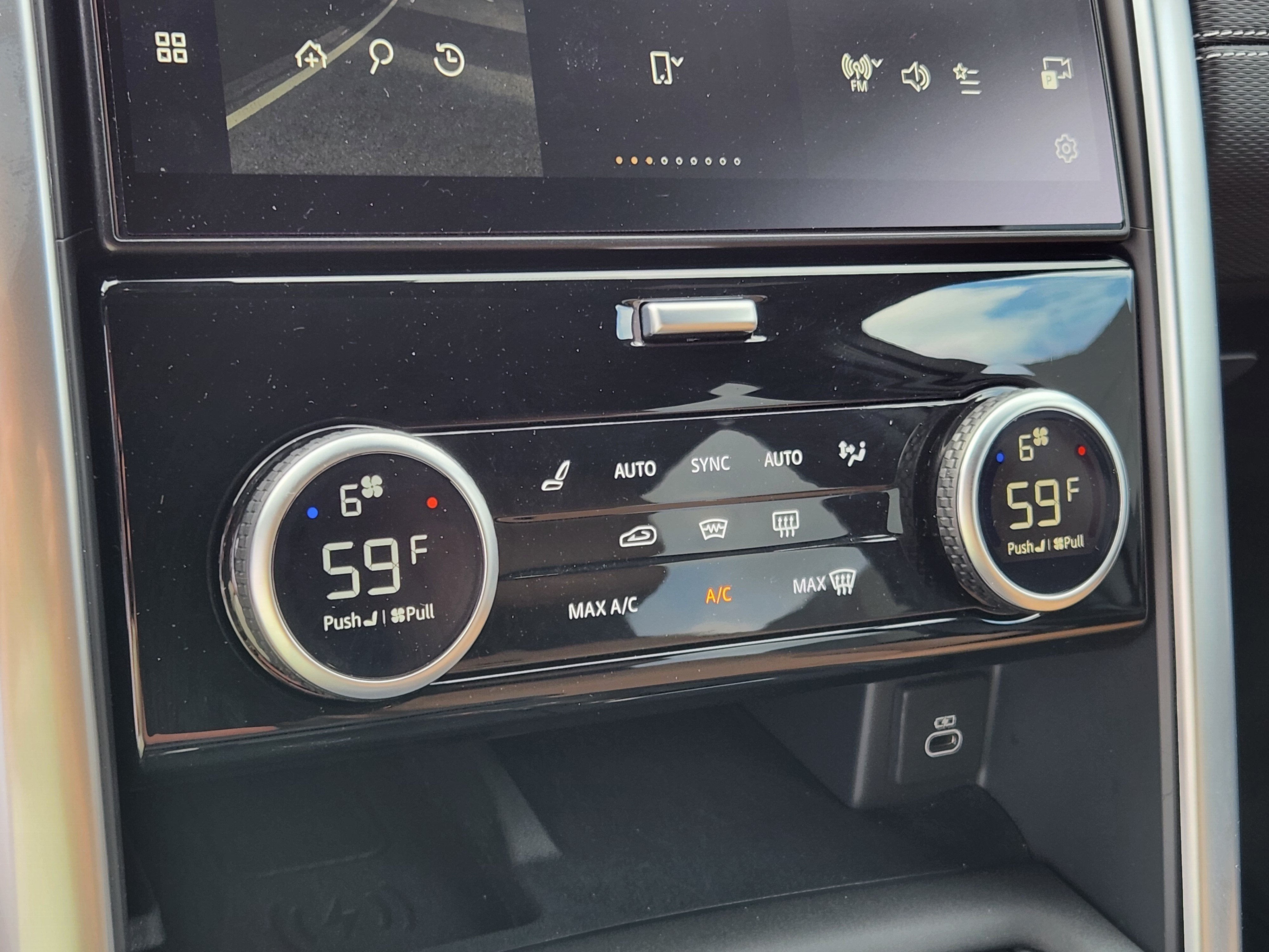 2024 Land Rover Discovery Dynamic SE