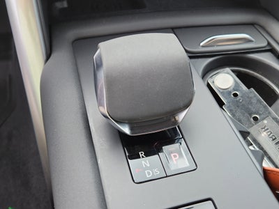 2024 Land Rover Discovery Dynamic SE