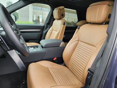 2024 Land Rover Discovery Dynamic SE