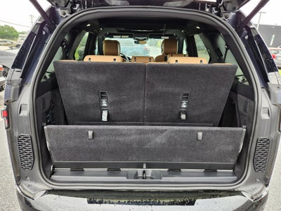 2024 Land Rover Discovery Dynamic SE