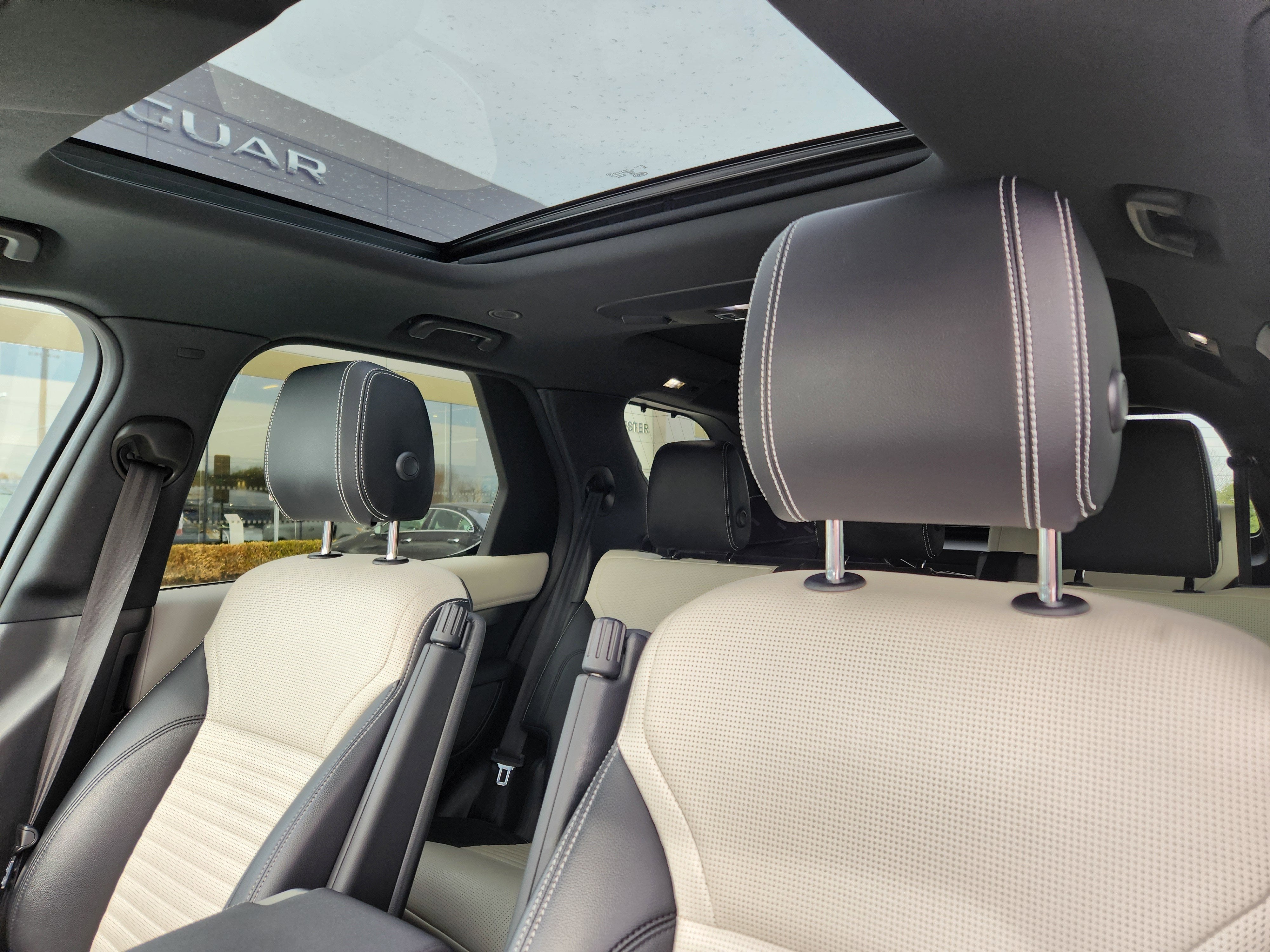 2023 Land Rover Discovery S R-Dynamic