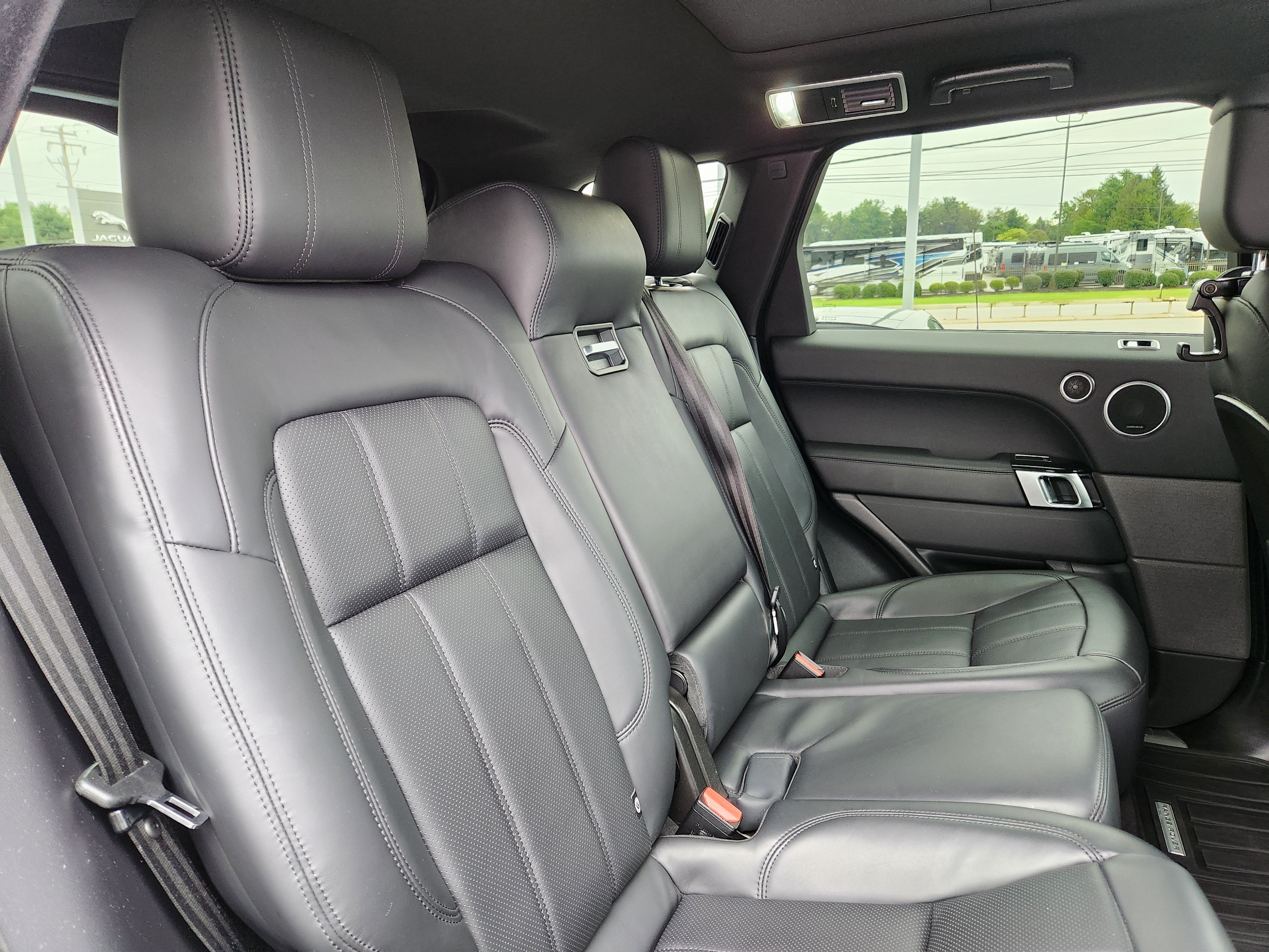 2022 Land Rover Range Rover Sport HSE Silver Edition