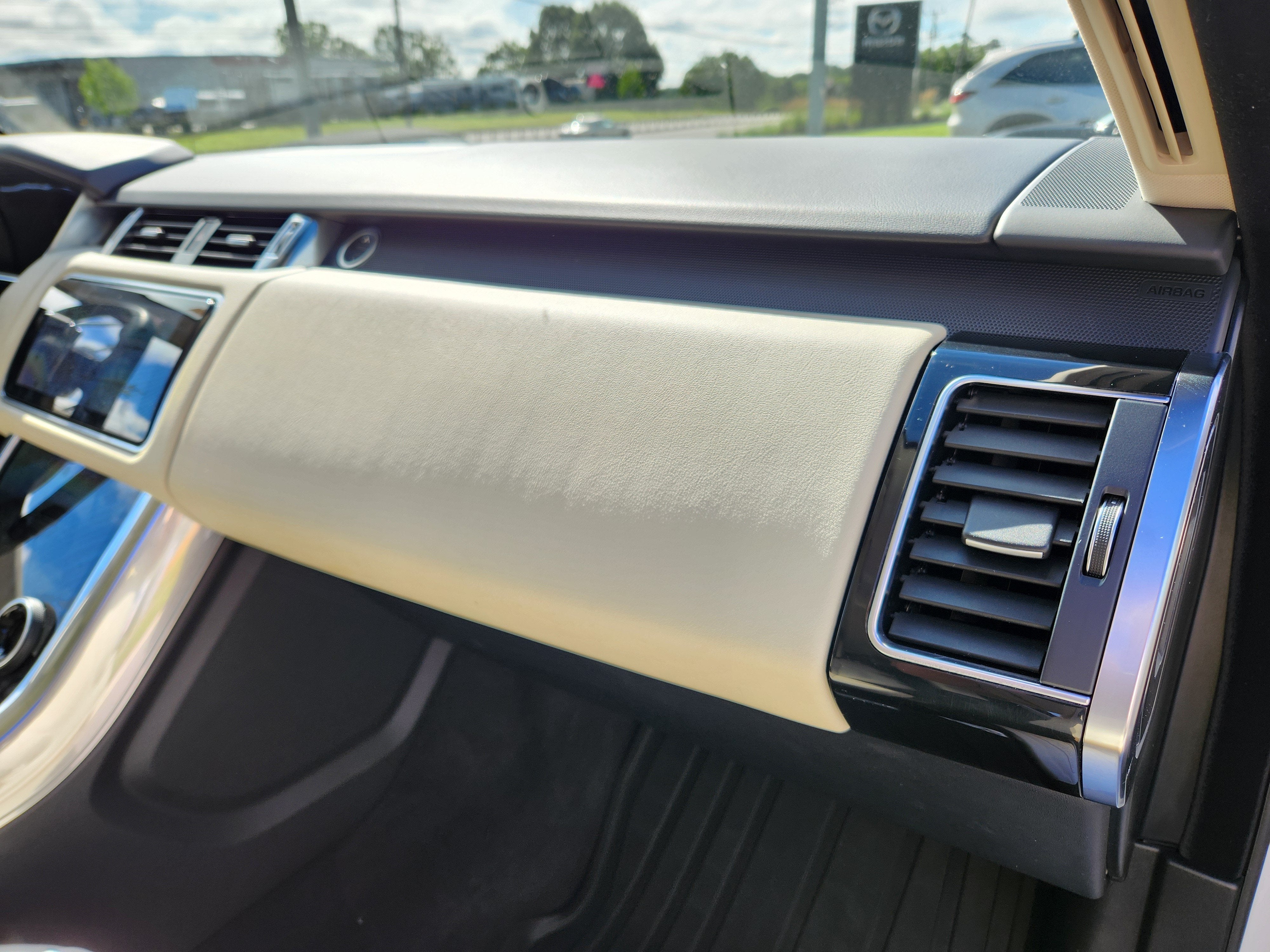 2022 Land Rover Range Rover Sport HSE Silver Edition