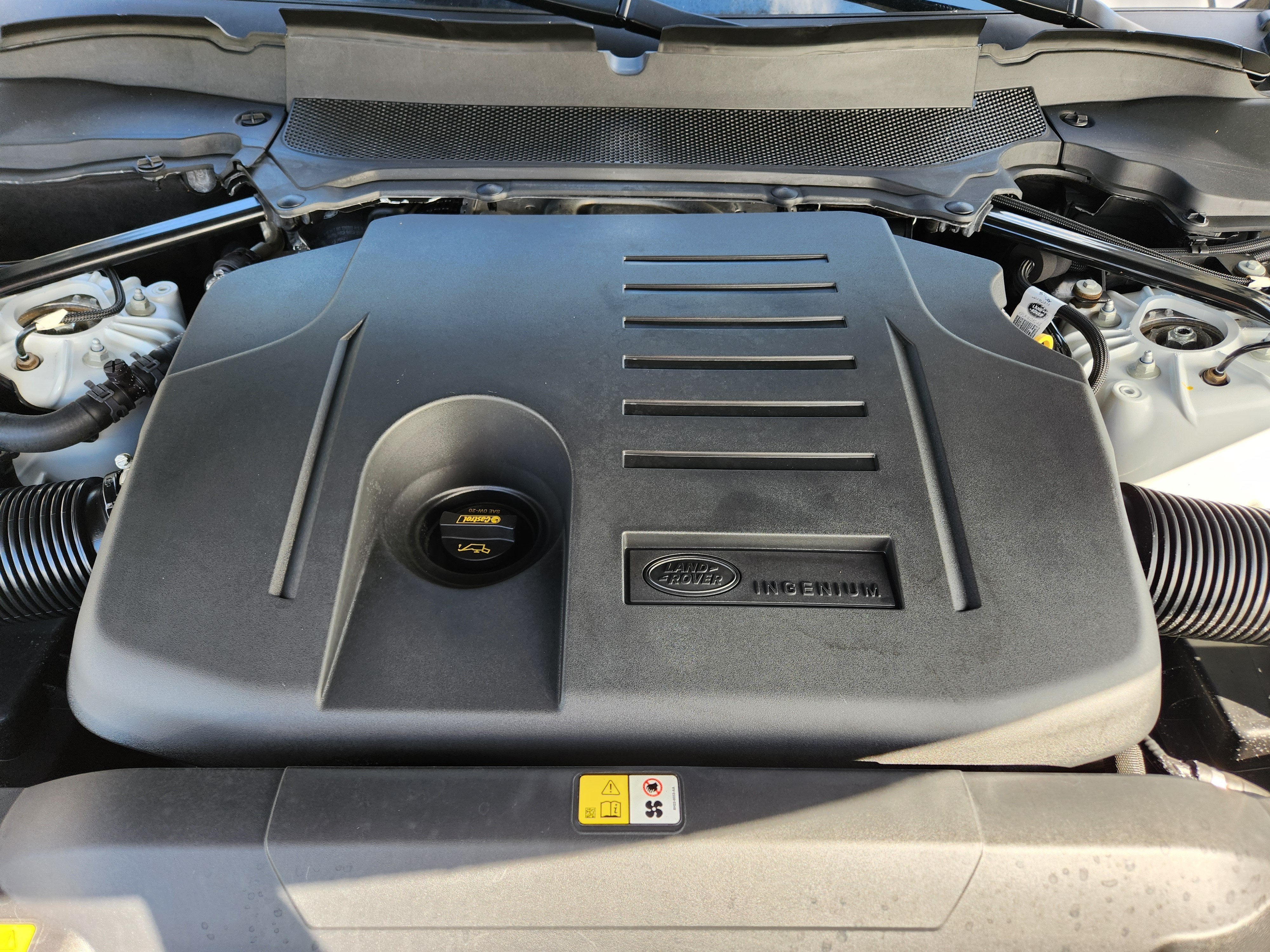 2022 Land Rover Range Rover Sport HSE Silver Edition
