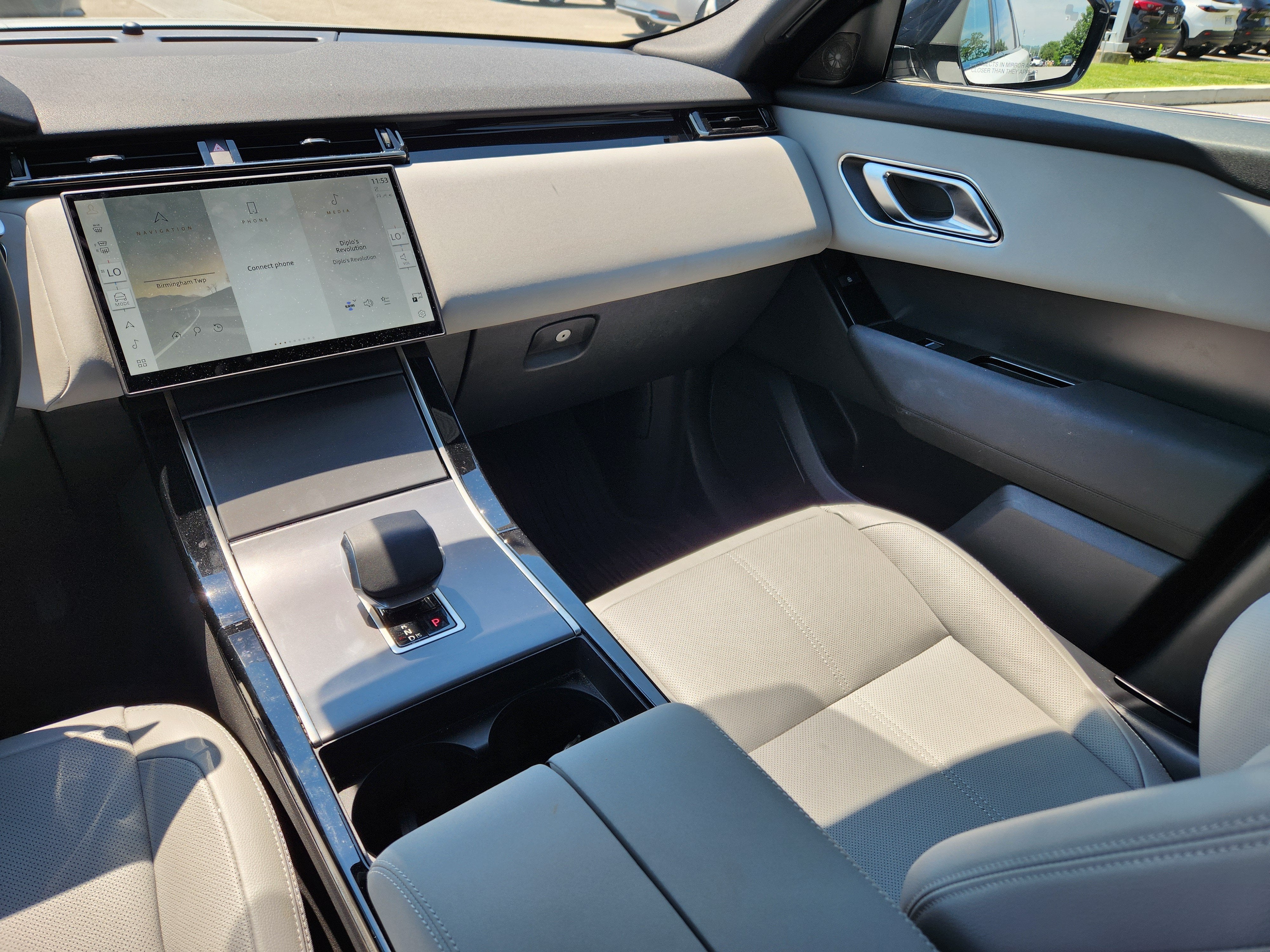 2026 Land Rover Range Rover Velar S
