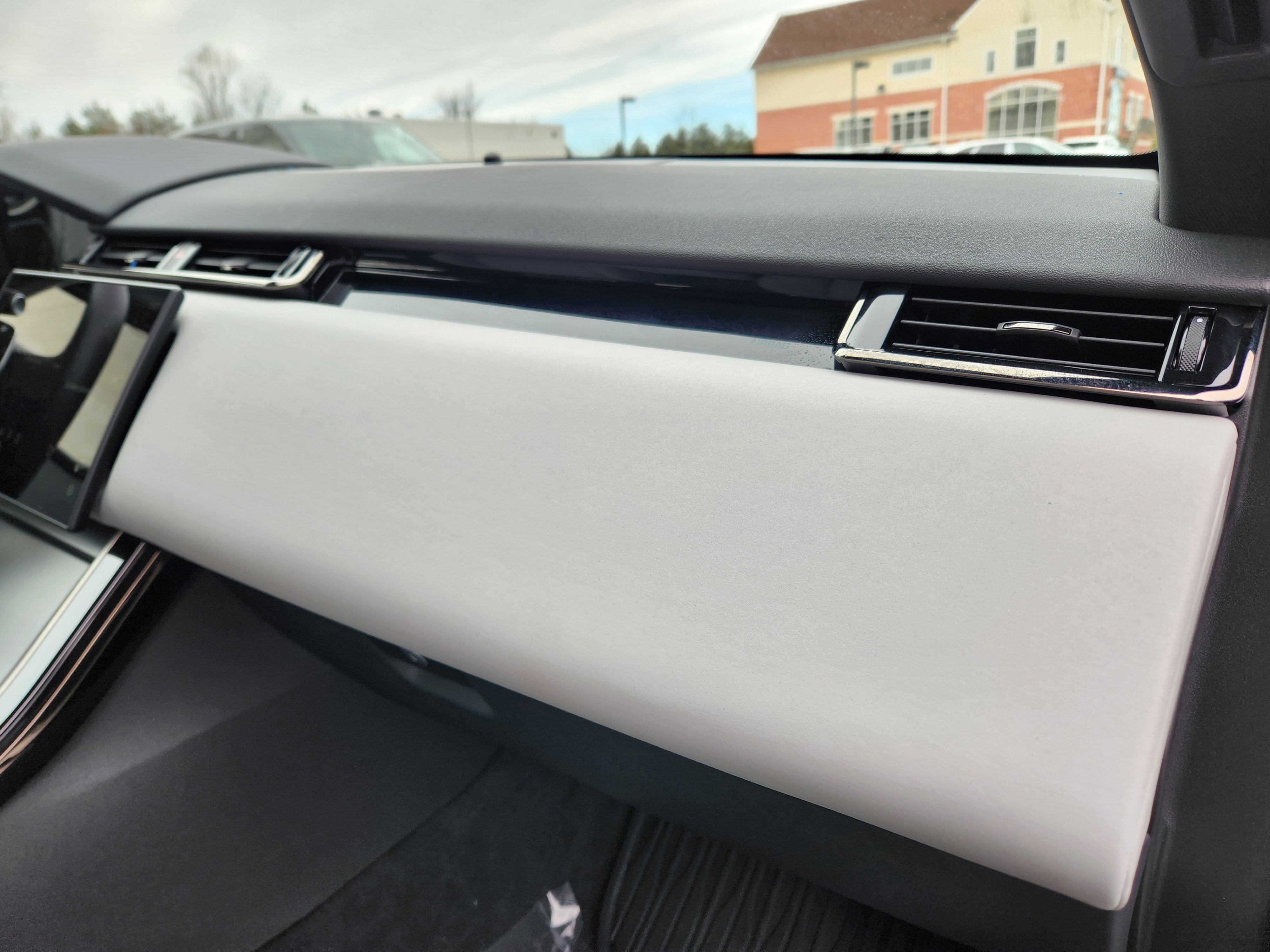 2026 Land Rover Range Rover Velar S