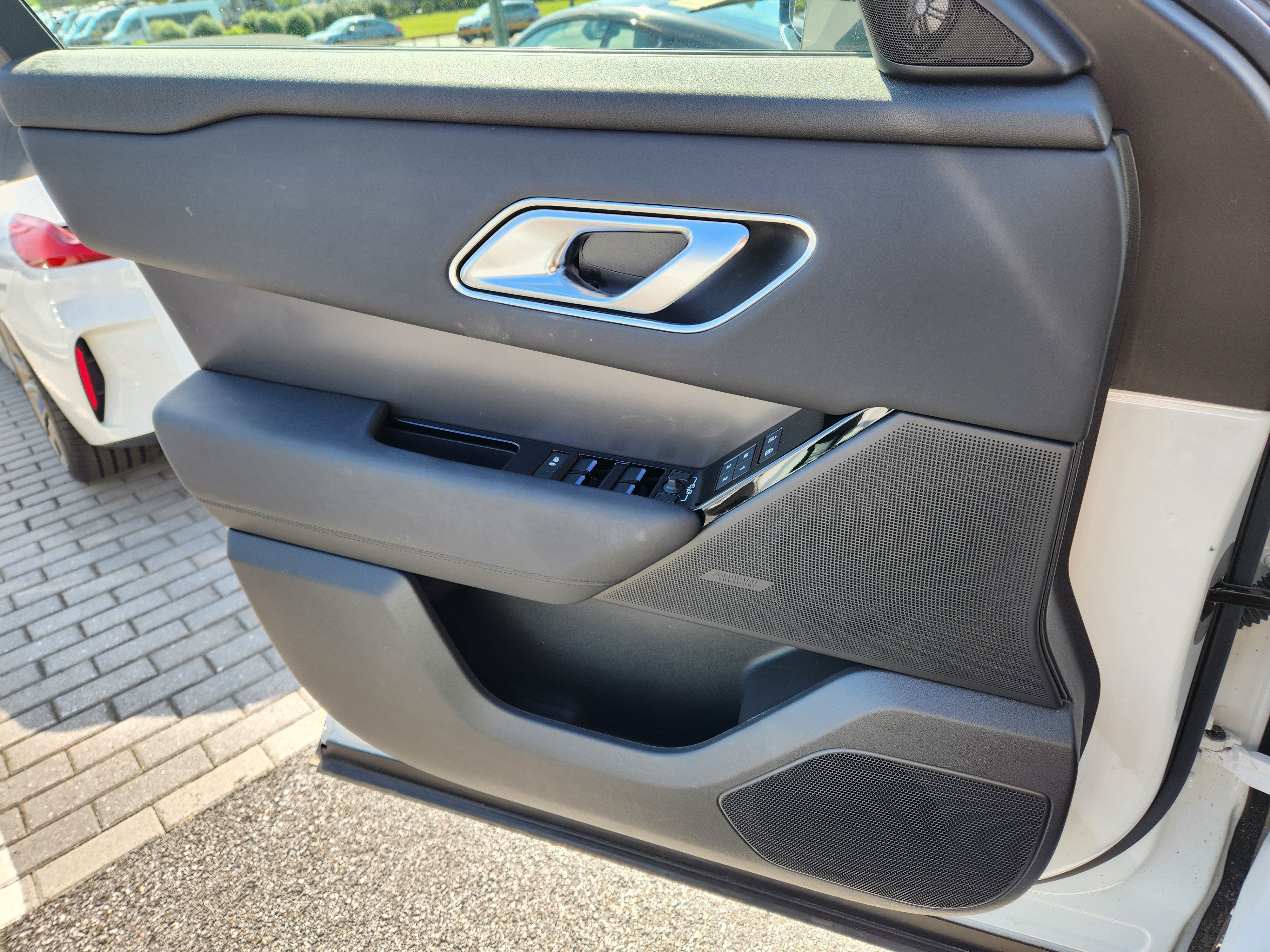 2026 Land Rover Range Rover Velar S