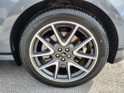 2026 Land Rover Range Rover Velar Dynamic SE