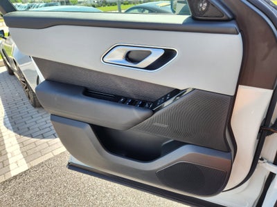 2026 Land Rover Range Rover Velar Dynamic SE