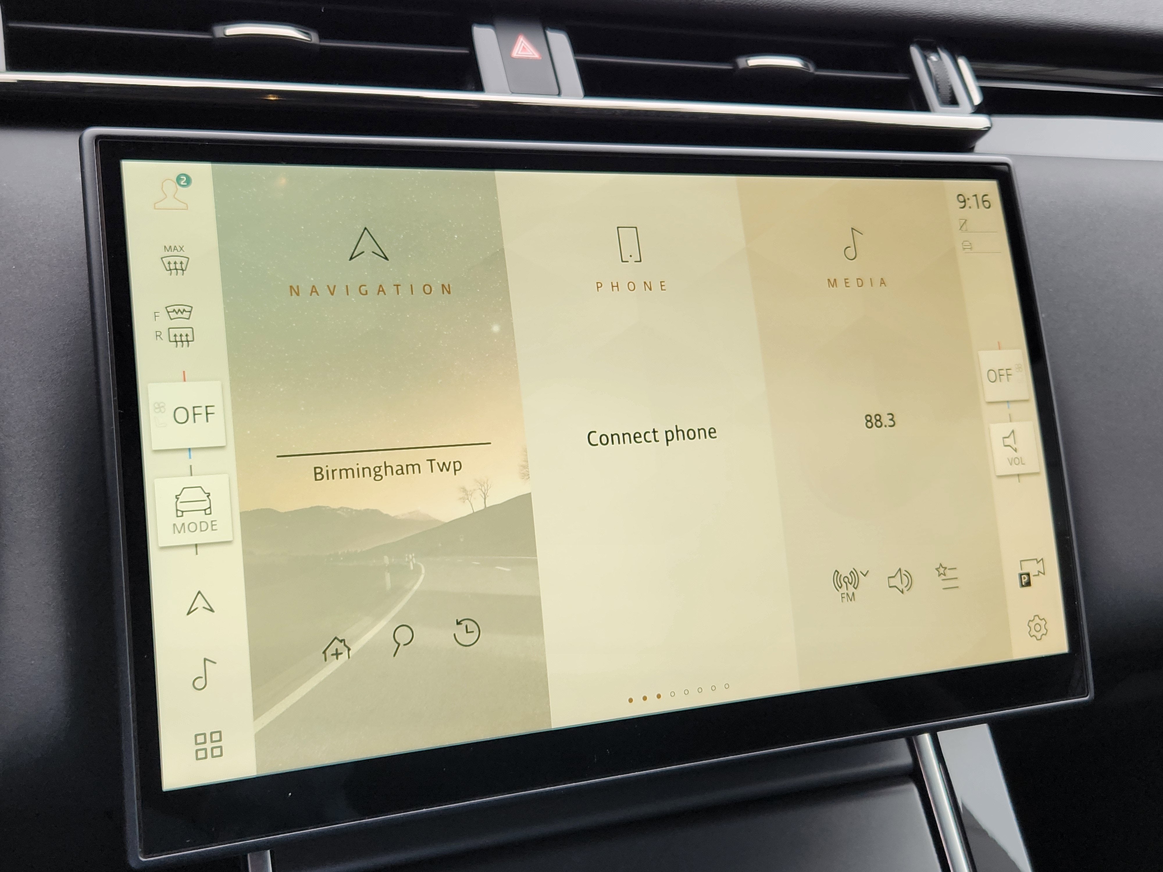 2025 Land Rover Range Rover Velar Dynamic SE