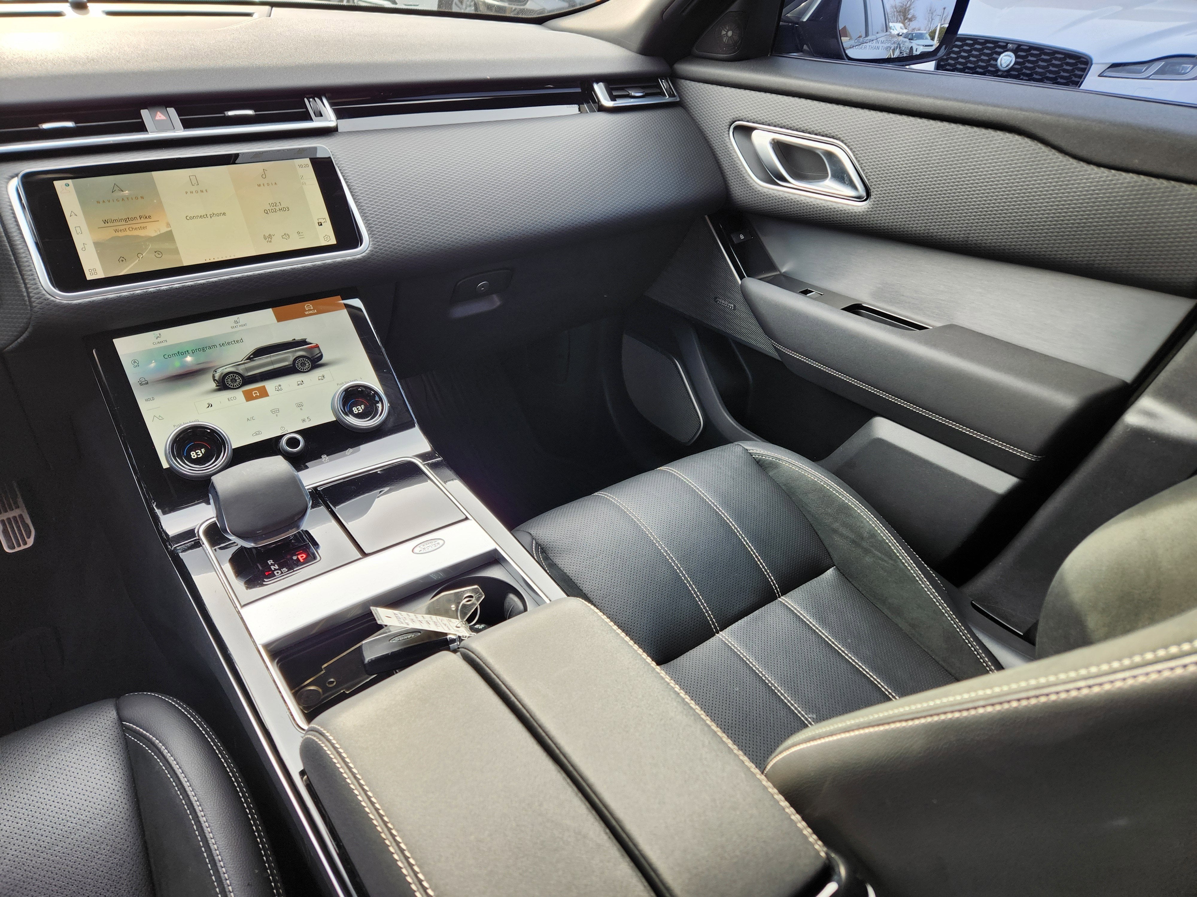 2022 Land Rover Range Rover Velar P250 R-Dynamic S