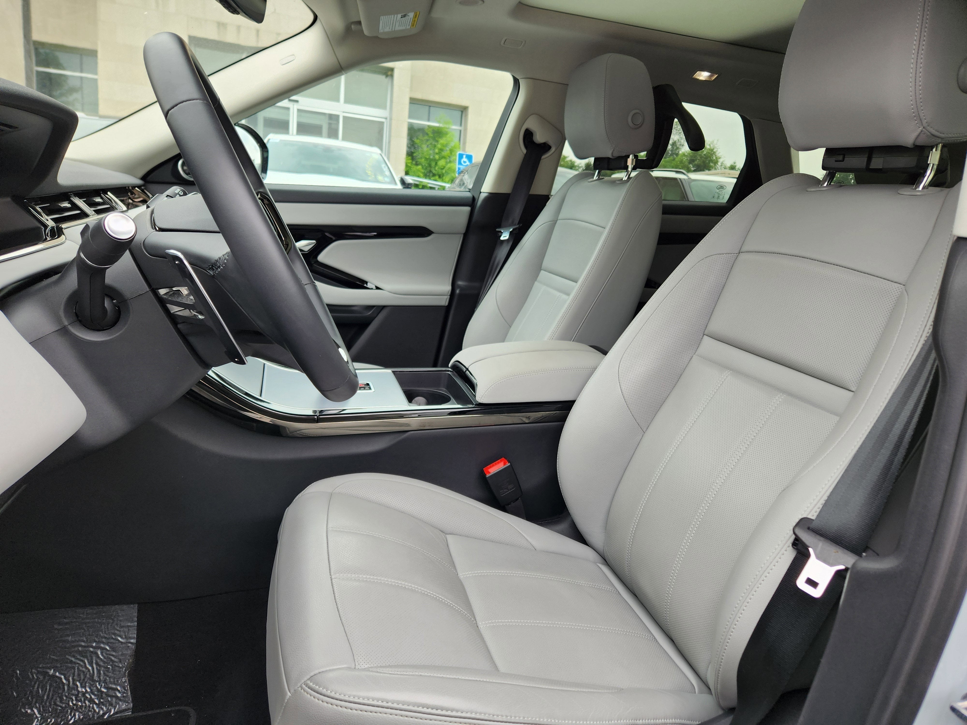 2025 Land Rover Range Rover Evoque S