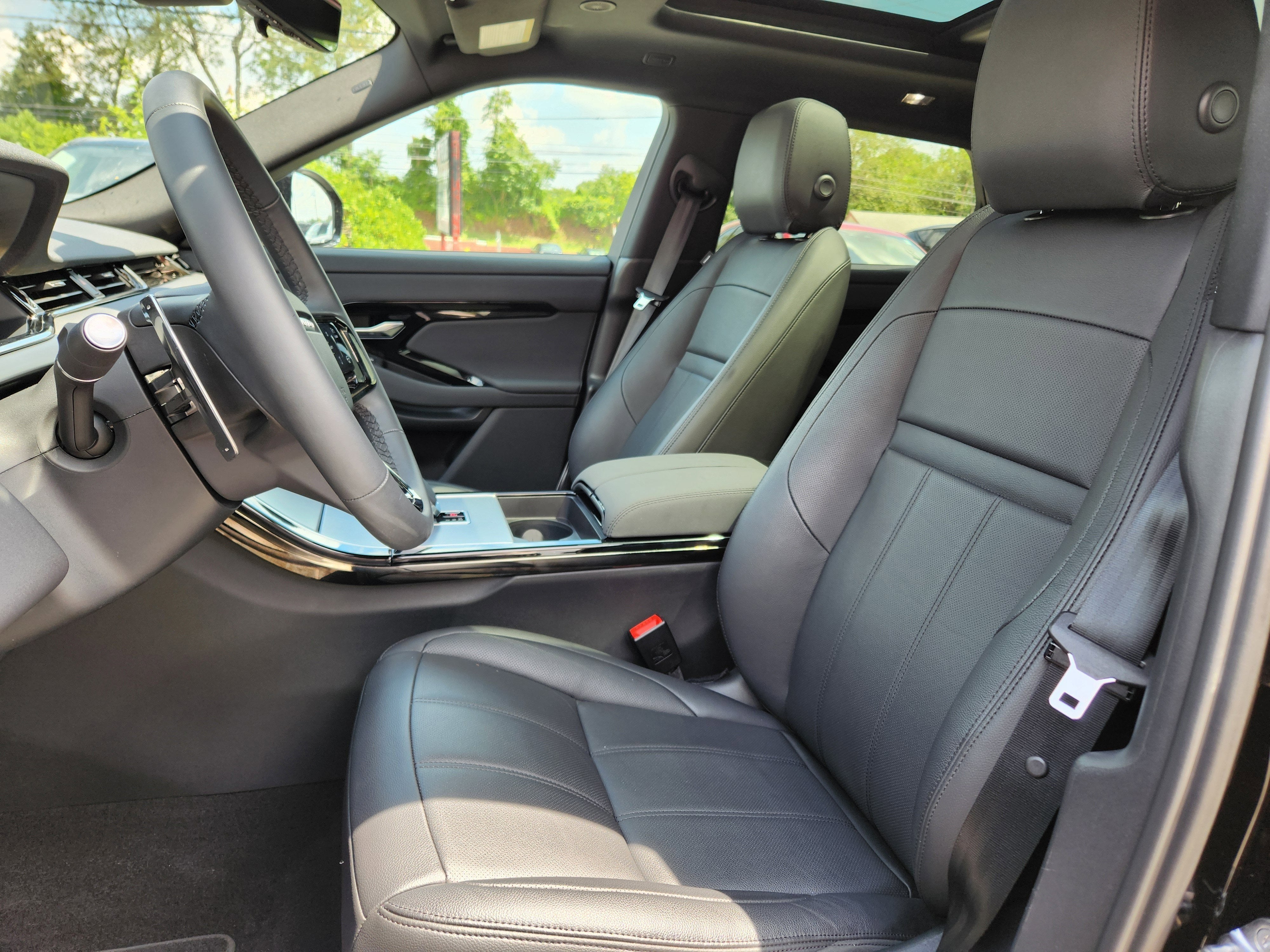 2025 Land Rover Range Rover Evoque S