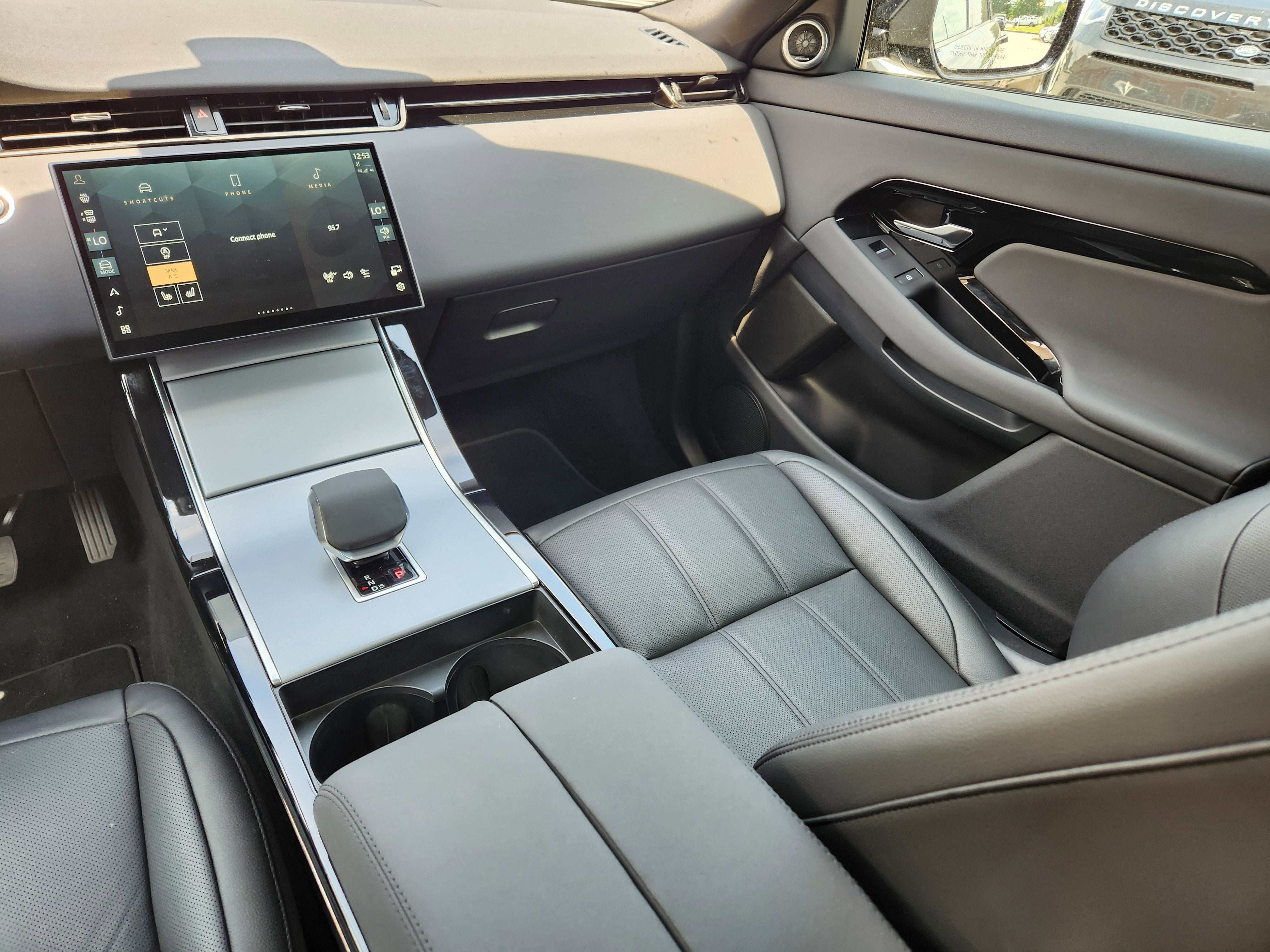 2025 Land Rover Range Rover Evoque S