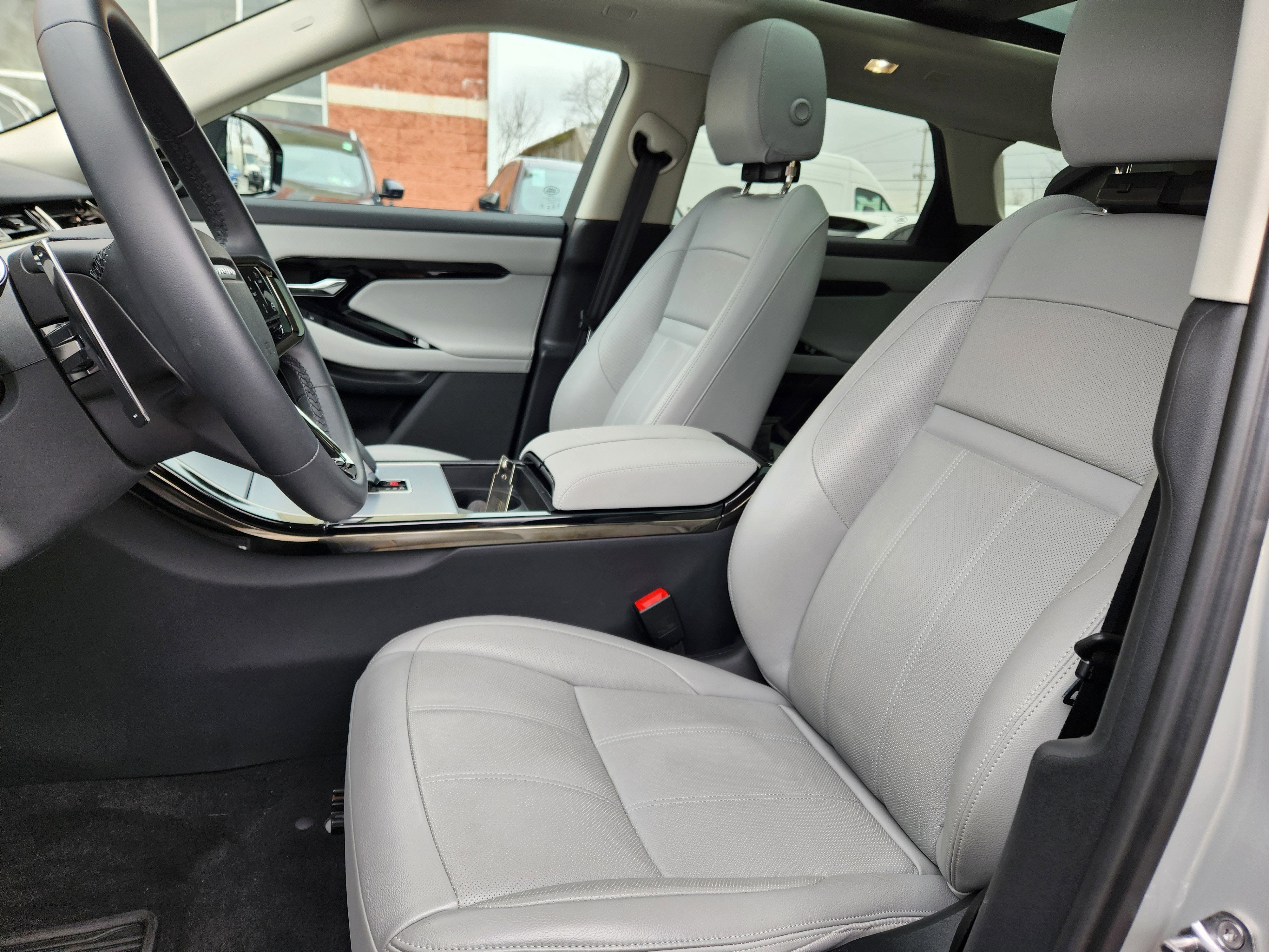 2025 Land Rover Range Rover Evoque S